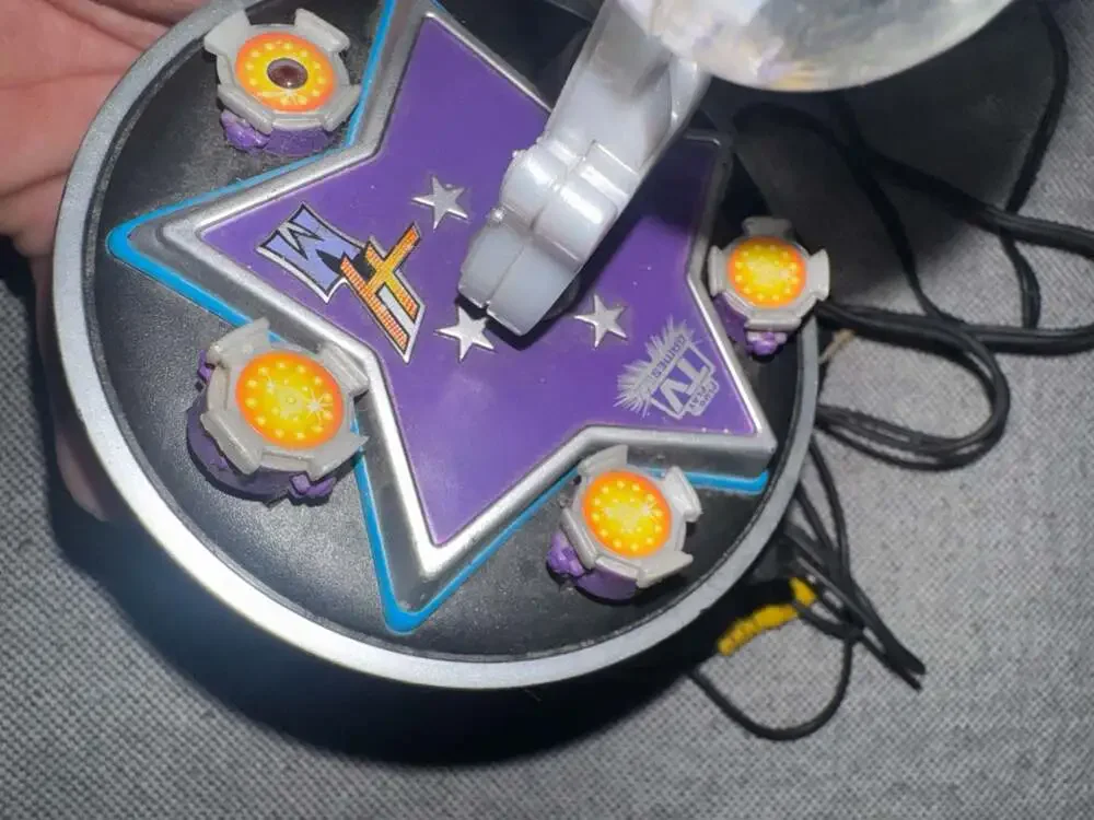 Jakks Pacific Hannah Montana Plug & Play TV Game Joystick Controller